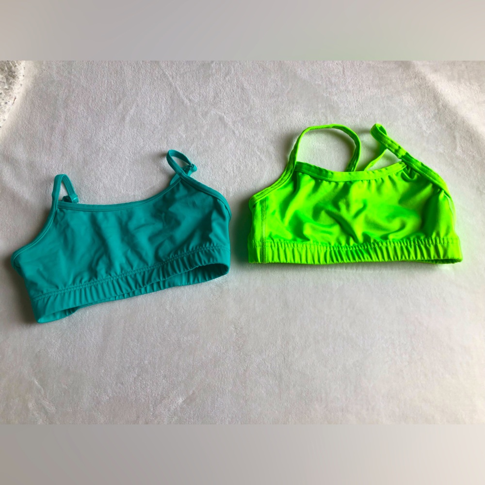 Hip Hop! 2 bras, 3 biker shorts, one capri legging